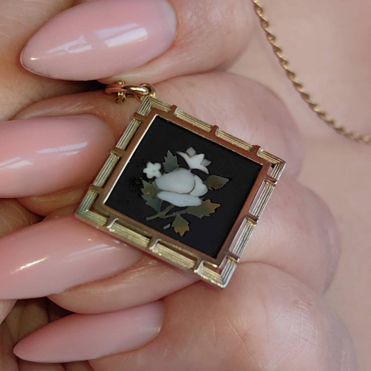 Victorian Micromosaic Flower Pendant: 18k Gold & Petra Dura Stone