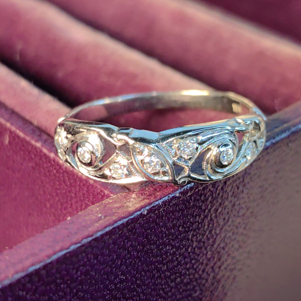 1940s Diamond Floral 18k White Gold Wedding Band Ring