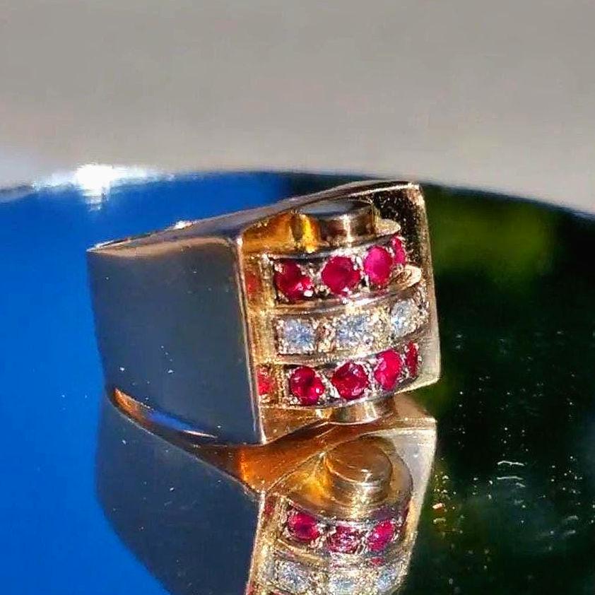 French Art Deco 18k Gold Tank Chevalier Ring: natural Ruby, Diamond Statement Jewelry 1920s luxurious stylish gift, Unisex original antique
