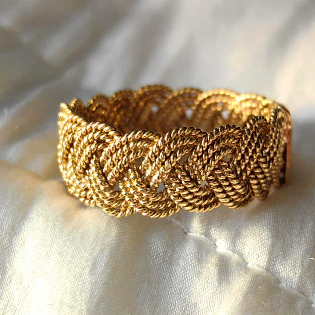 18k Yellow Gold Braided Knot Ring: Handmade Vintage Wedding Band