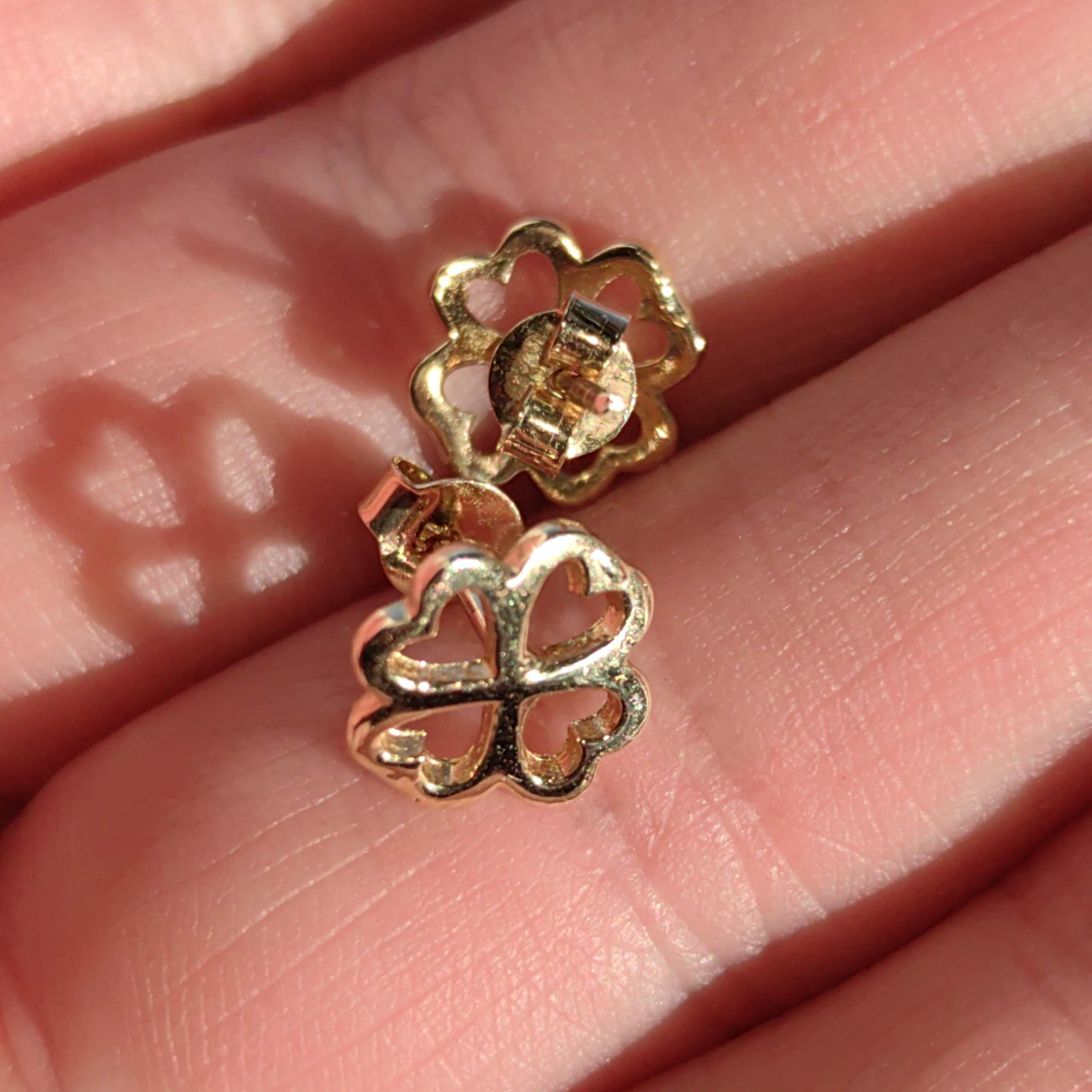 Clover Vintage 14k Solid Yellow Gold Elegant Openwork Design Dainty Stud Earrings  Push Back Closure Earrings Gift for Her Present