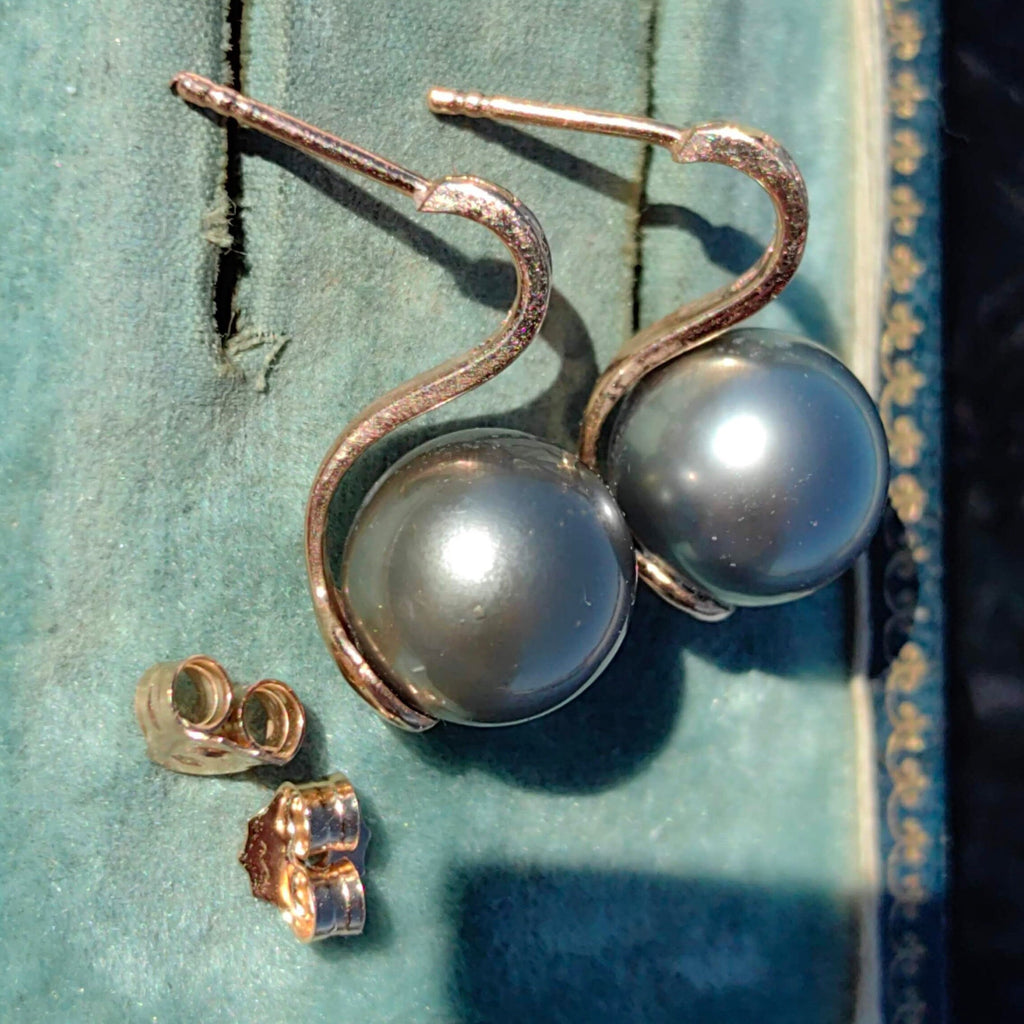 Vintage 15mmTahitian Cultured Franch Polinesia Pearl Diamond 14K Solid Gold Stud Earrings