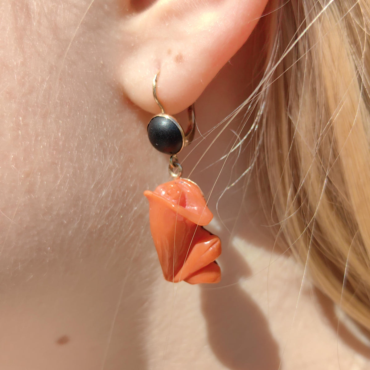 Coral Flower Onyx 14k Solid Hallmarked Yellow Gold Art Deco 1940s Antique Vintage Gold Dangle Elegant Earrings Gift for Her