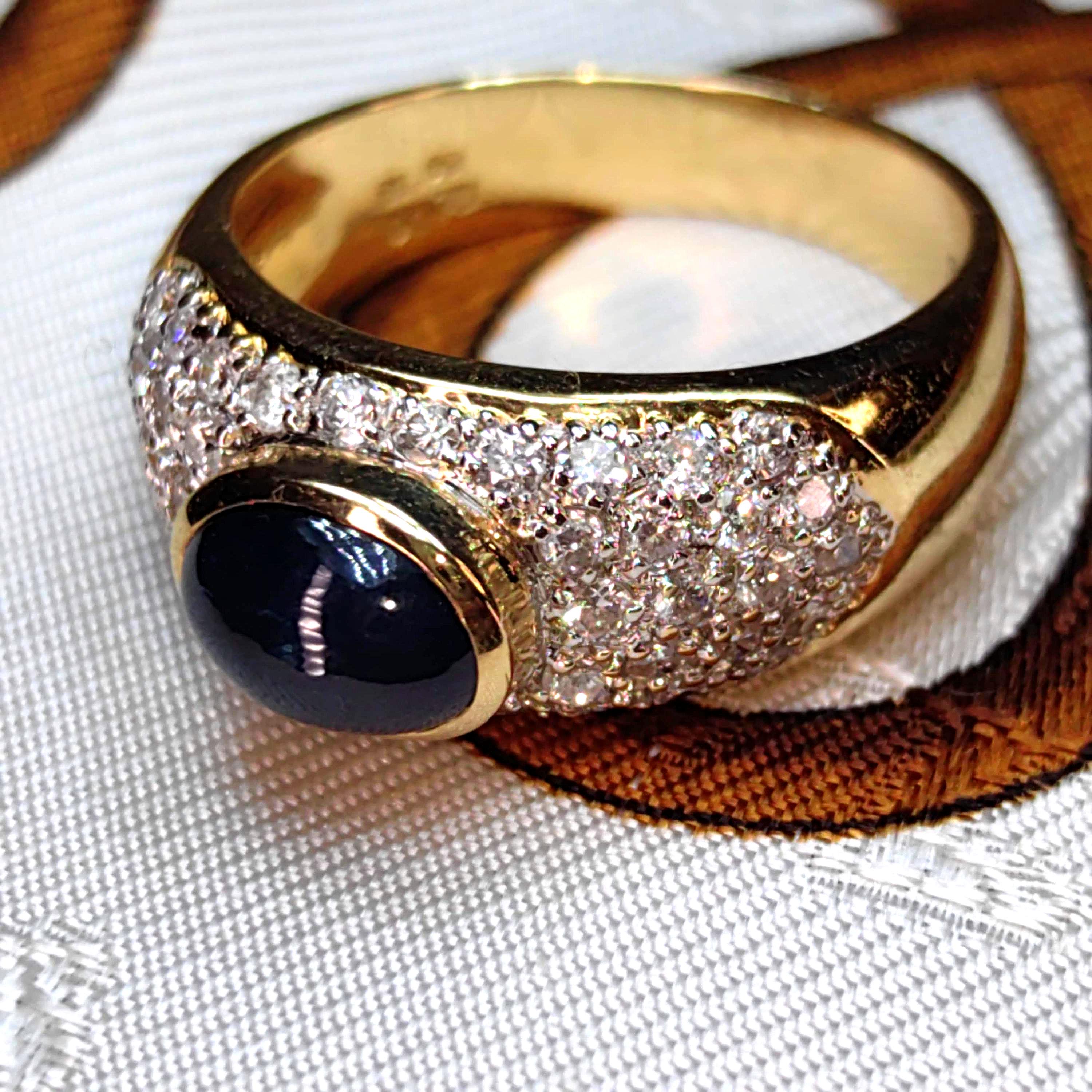 18k Gold Cabochon Sapphire & Diamond Ring - Unisex Statement
