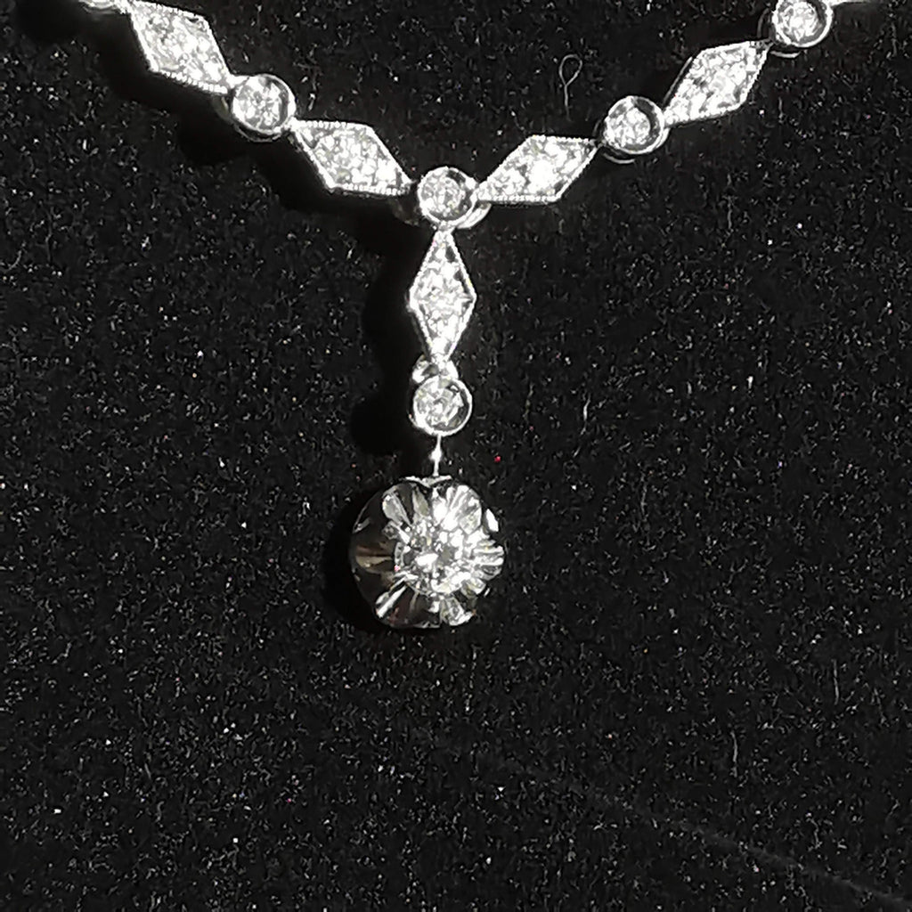 1940s Art Deco Diamond Necklace: 18k White Gold Choker