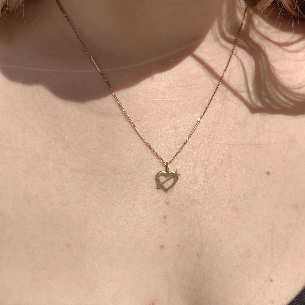 14k Yellow Gold Heart & Arrow Pendant - Antique Romantic Charm