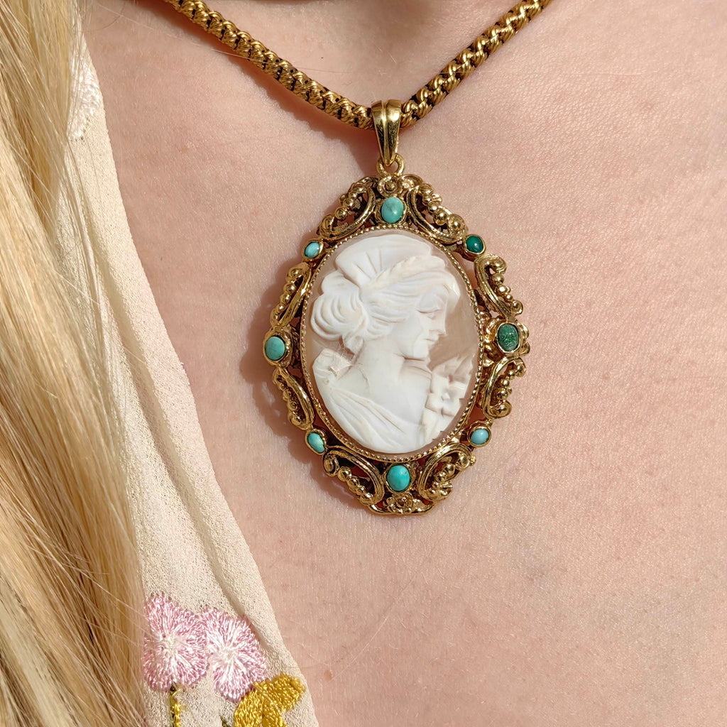 Victorian Antique Vintage Cameo Turquoise Gold plated Silver Frame Pendant
