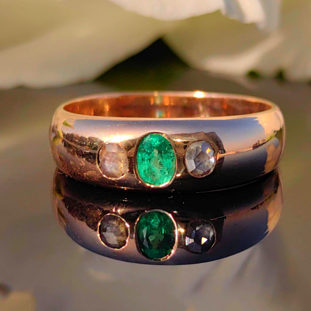 Victorian Emerald & Diamond Ring: 14k Yellow Gold Bezel Setting