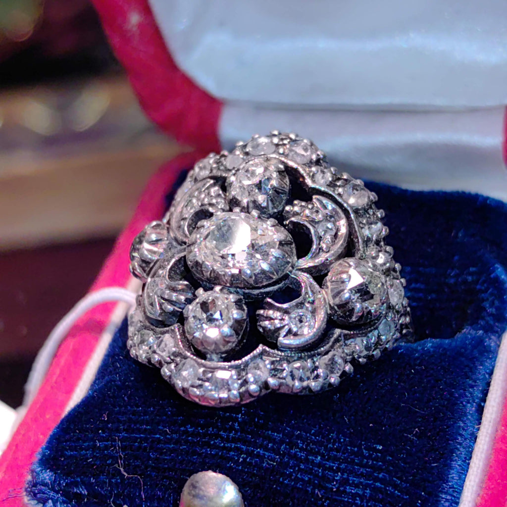 Vintage Art Deco Diamond Cocktail Ring: 18k Yellow Gold Flower Halo, Size 9.5