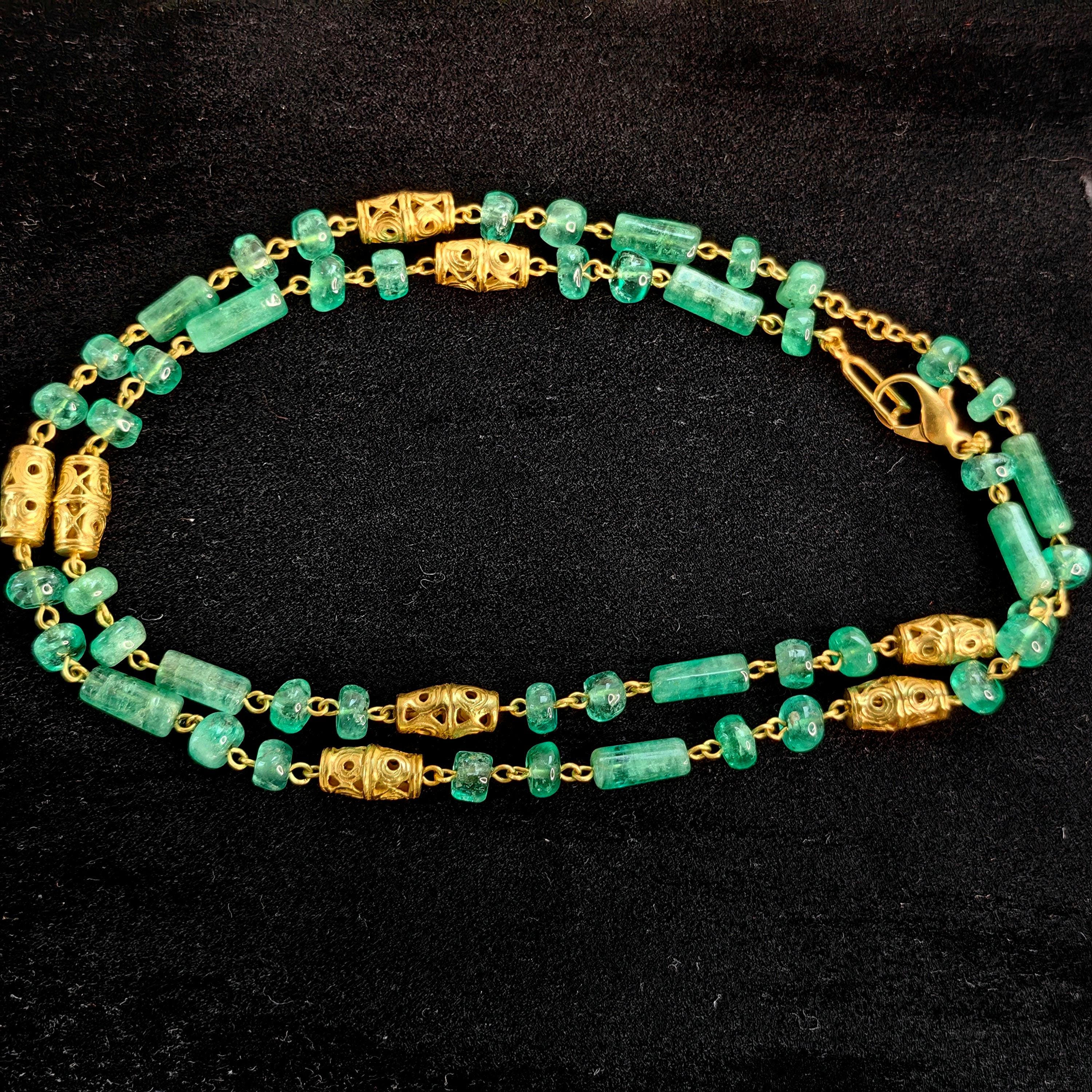 Vintage Natural Not Treated Emerald and 18k carved Gold Beaded Necklace Bracelet