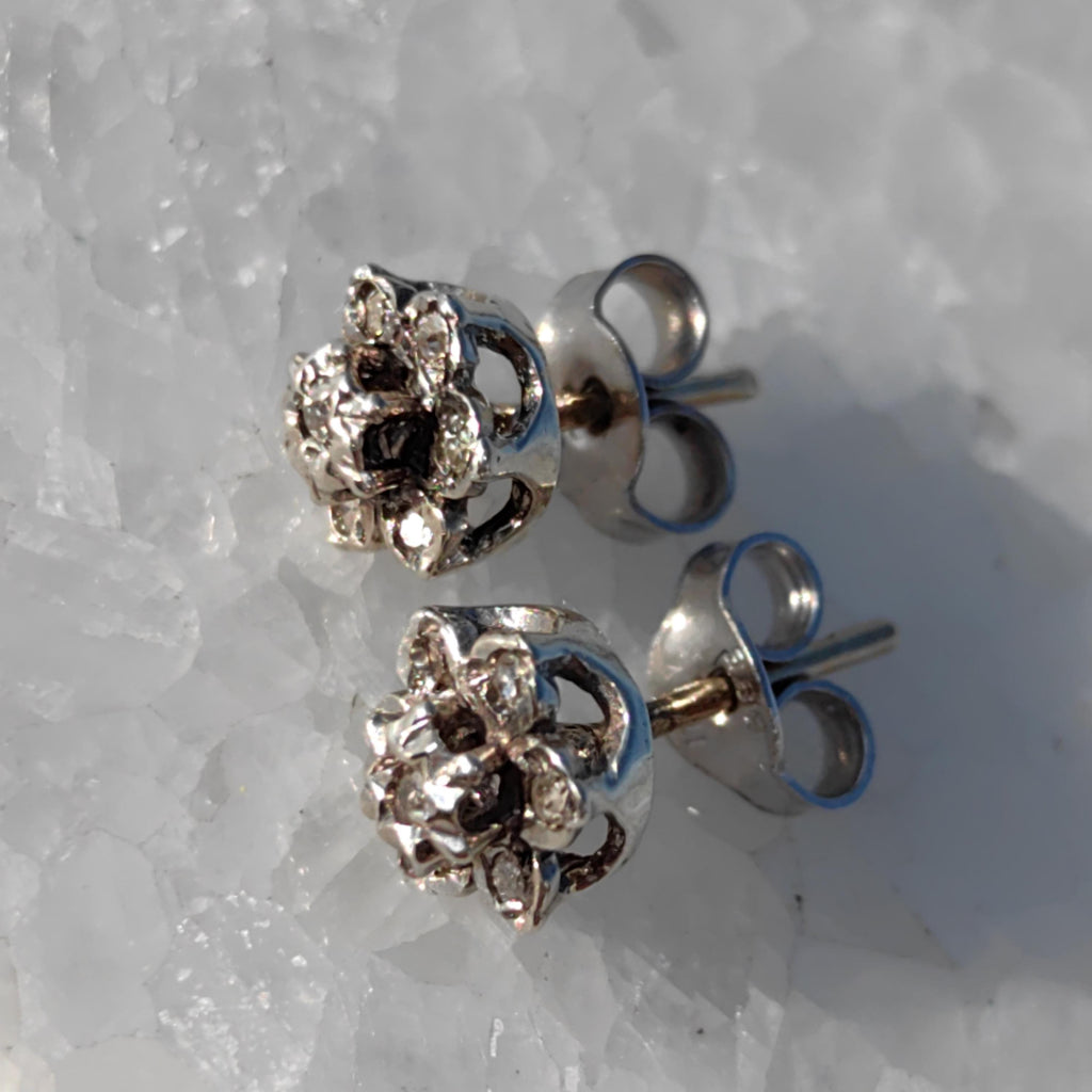 Art Deco 14k Gold Diamond Floral Stud Earrings: 1940s Vintage Engagement