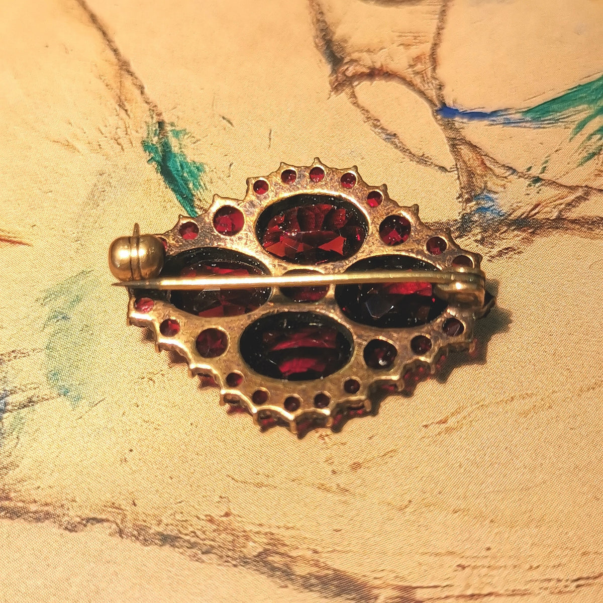 Garnet Art Nouveau brooch from the 1900s