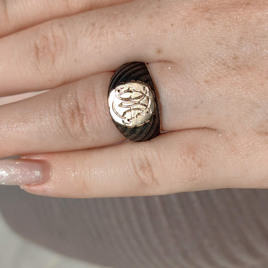 Victorian 14k Gold Initial Signet Ring: Antique Coat of Arms Seal