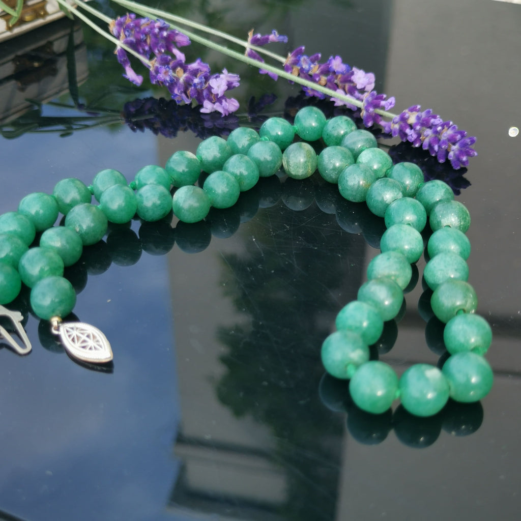 1930s Art Deco Natural Green Aventurine Beaded Statement Elegant Necklace Sterling Silver Clasp Gift for Her Present