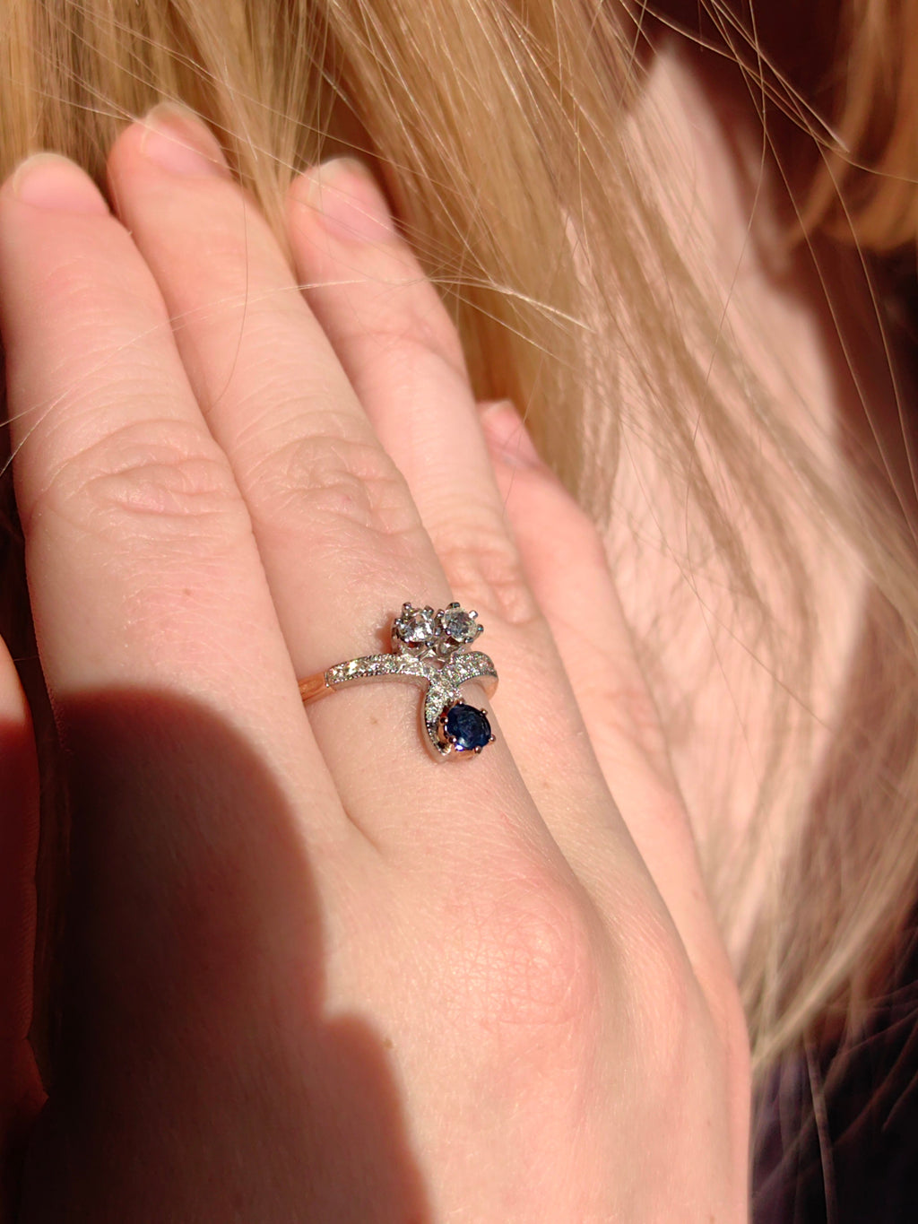 Art Nouveau Sapphire Diamond Ring: 14k Gold Floral Design