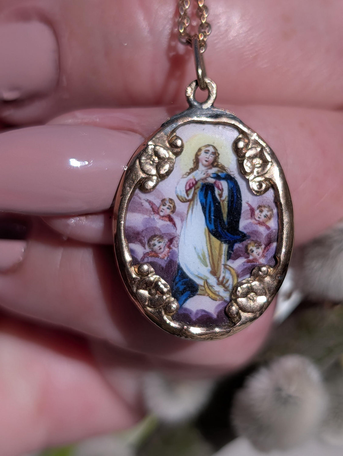 Antique 14k Gold Virgin Mary Pendant Hand Painted Enamel Religious Medal Catholic Charm Madonna Necklace Gift