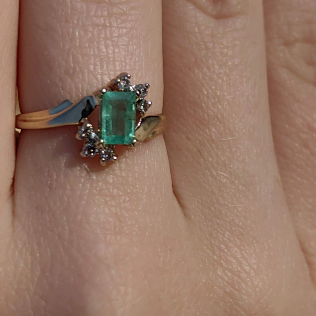 Vintage Square Green Natural Emerald Diamond 14k Solid Yellow Gold Antique Engagement Ring Dainty Stackable Band Gift for Her