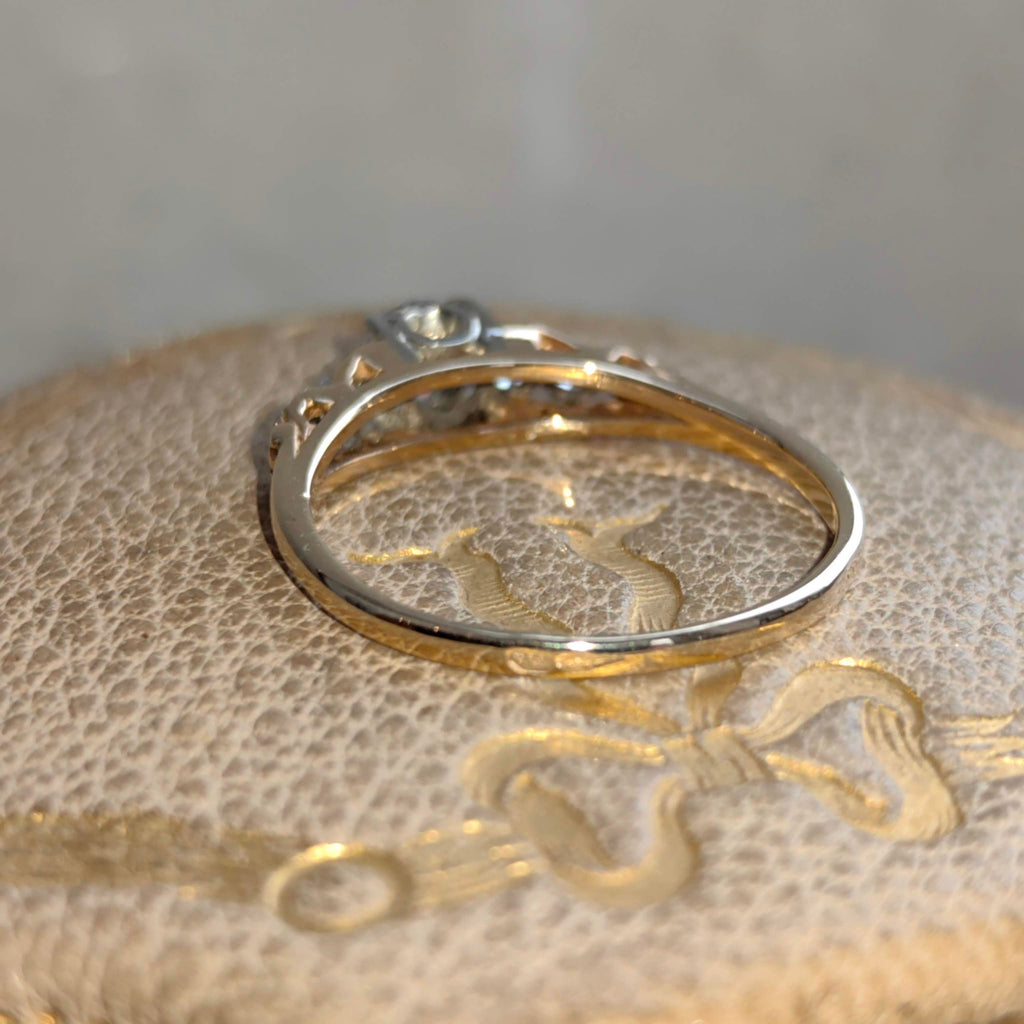 Vintage Antique 0.41 ct. Diamond Solid Yellow Gold Band Ring Engagement Ring