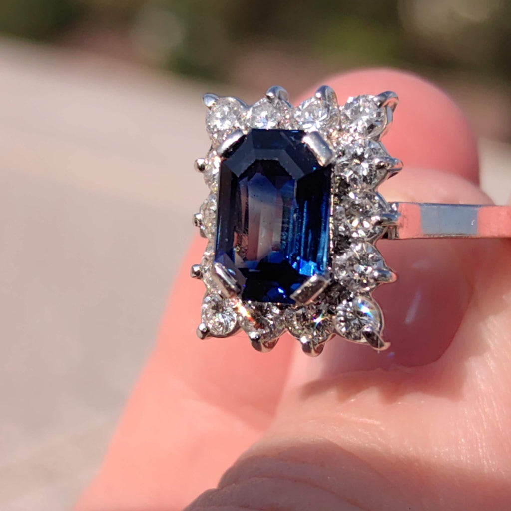 Vintage 18k White Gold Sapphire Diamond Ring - US 6