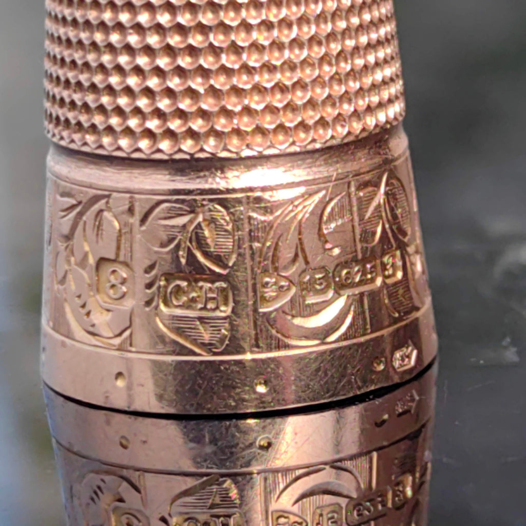 Antique 15k Gold Thimble: English Sewing Accessory, 20th Century