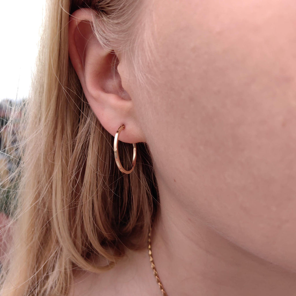 Vintage 14k Solid Yellow Gold 23mm Diameter Hoop Earrings Gypsy Earrings