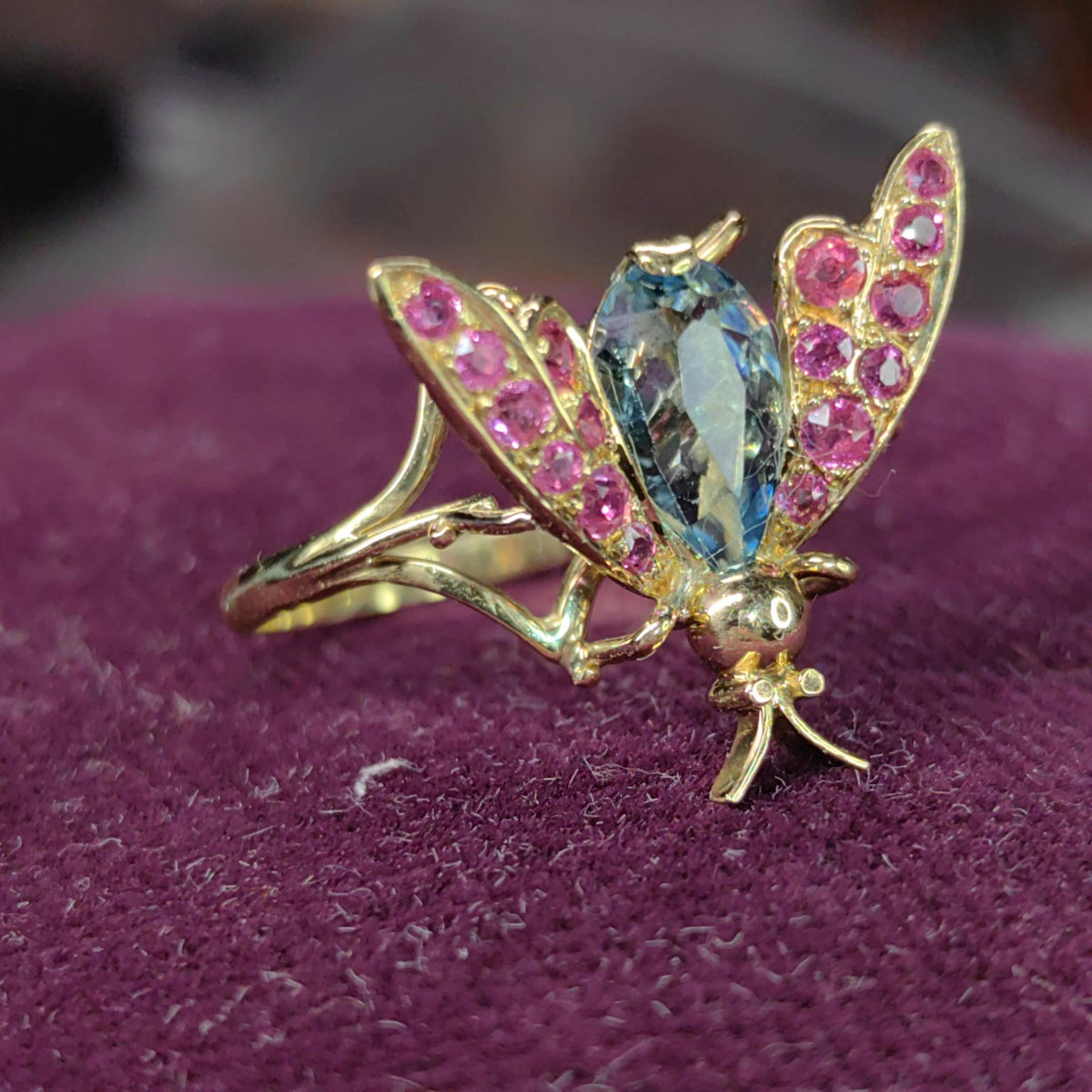 Vintage Light Blue Topaz Red  Ruby Solid 18k Yellow Gold Insect Fly Bee Statement Ring Mid Century 1950s Elegant Gift for Her  Present