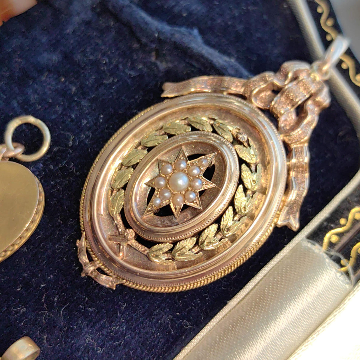 18k Gold Natural Pearl Pendant: Antique Bow Star Charm