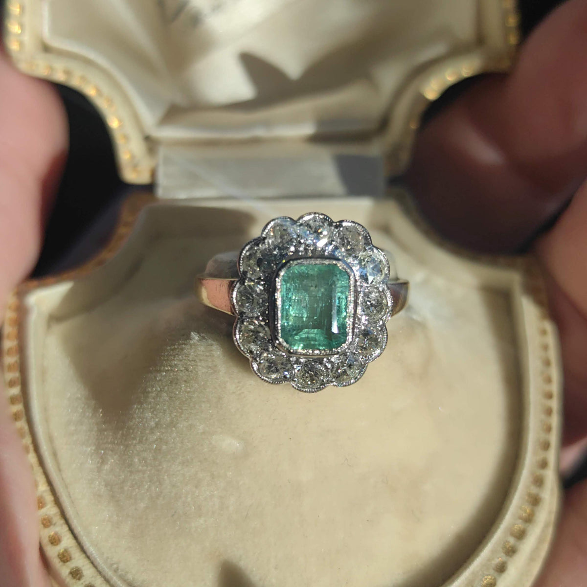 Antique 14k Solid Yellow Gold Natural Green Emerald Diamond 1900s Victorian Elegant Vintage Statement Ring Gift for Her