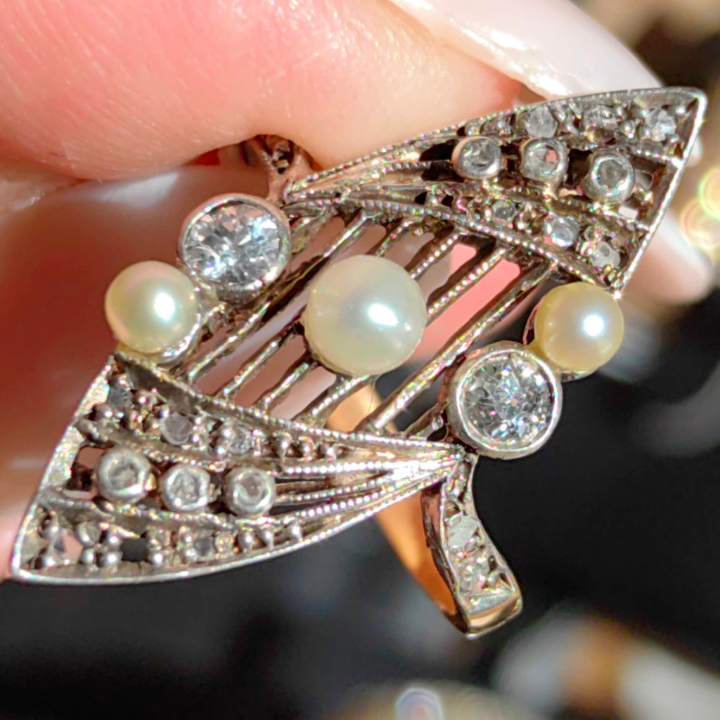 Art Deco Pearl Diamond Ring: 18k Gold Filigree Cocktail Ring