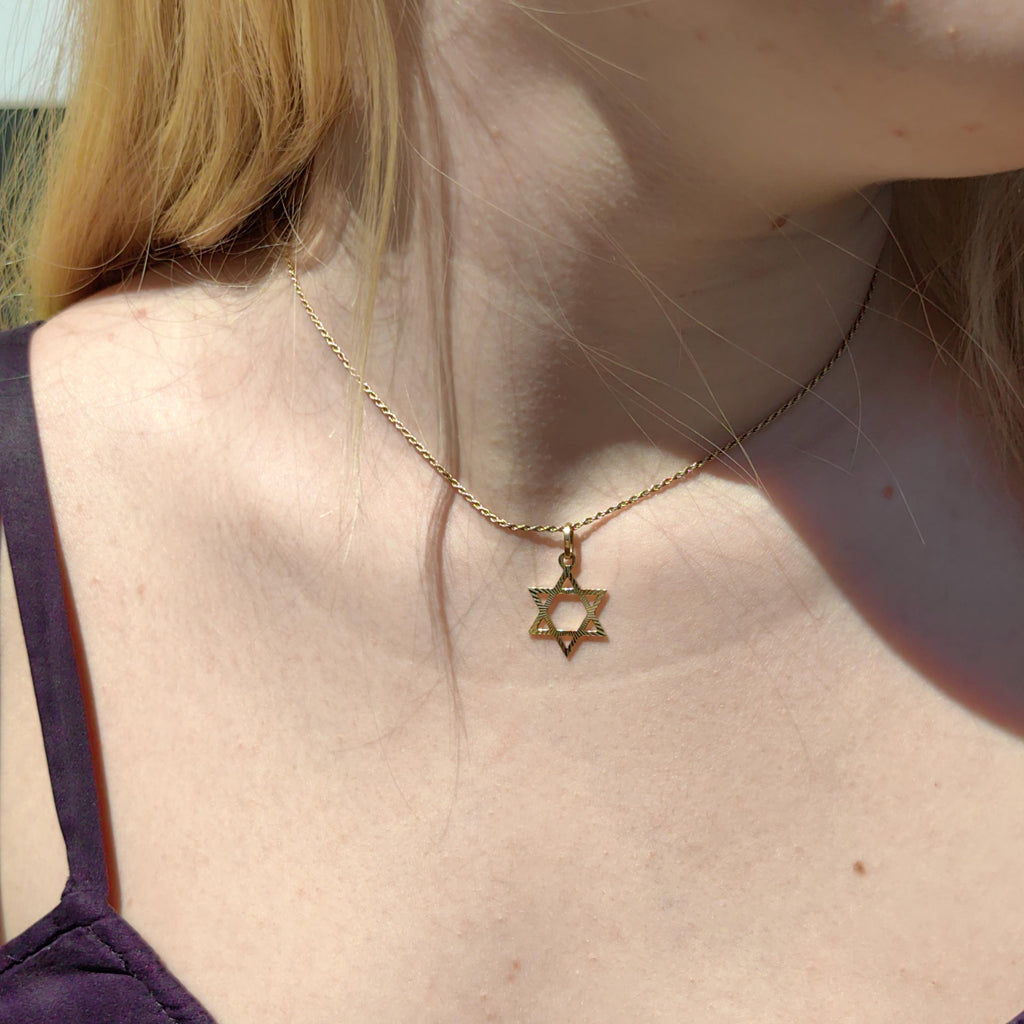 Vintage 14k Gold Star of David Pendant: Chiseled Judaica Charm