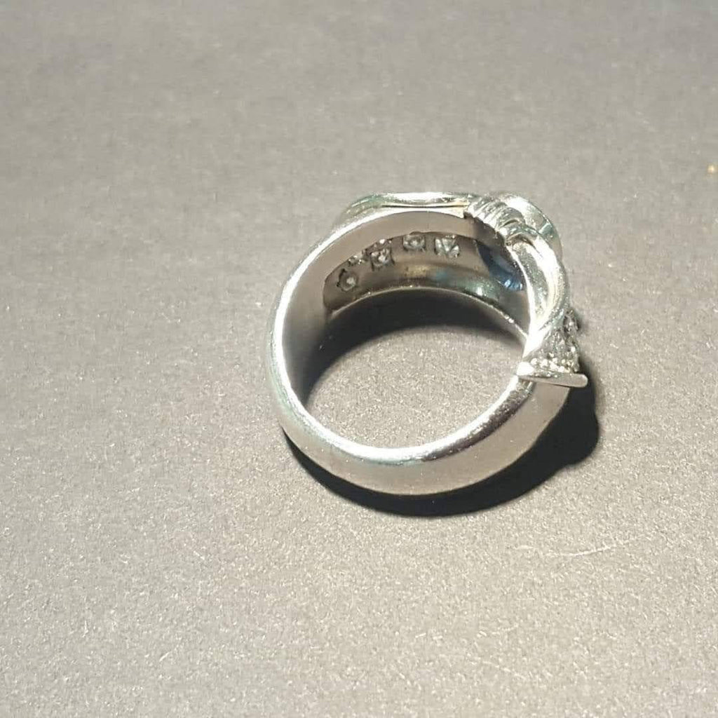 Sapphire ring