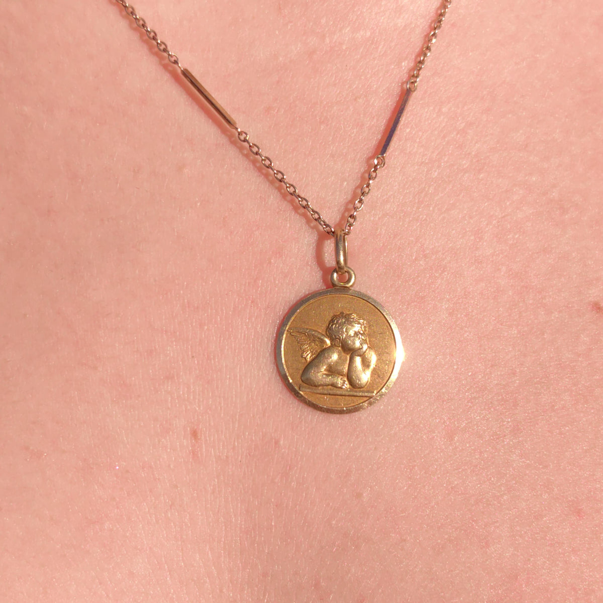 Vintage 18k Gold Cupid Angel Pendant: Religious Catholic Charm