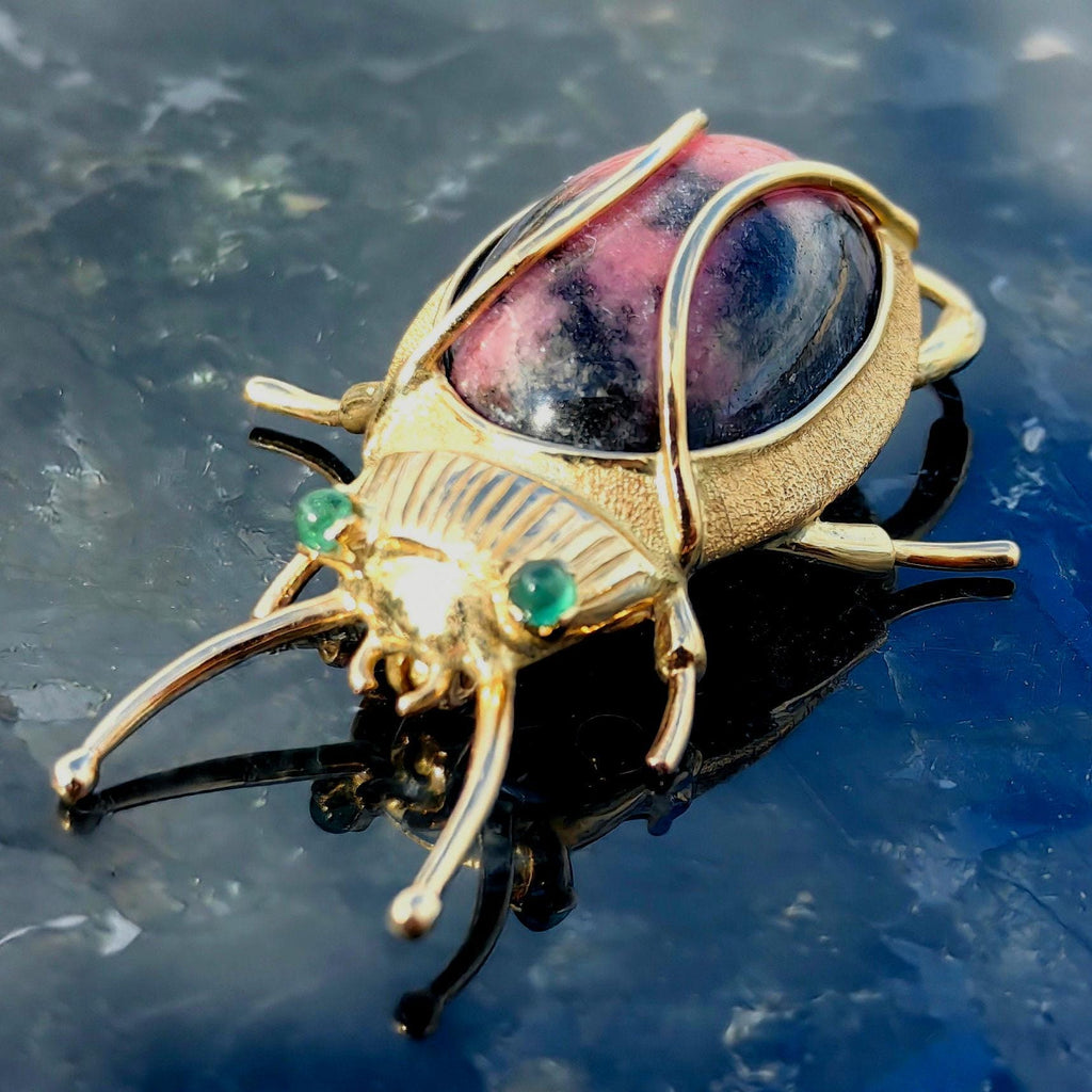 Antique Large Bug Heavy solid gold Jasper and Emerald Insect Pendant Brooch