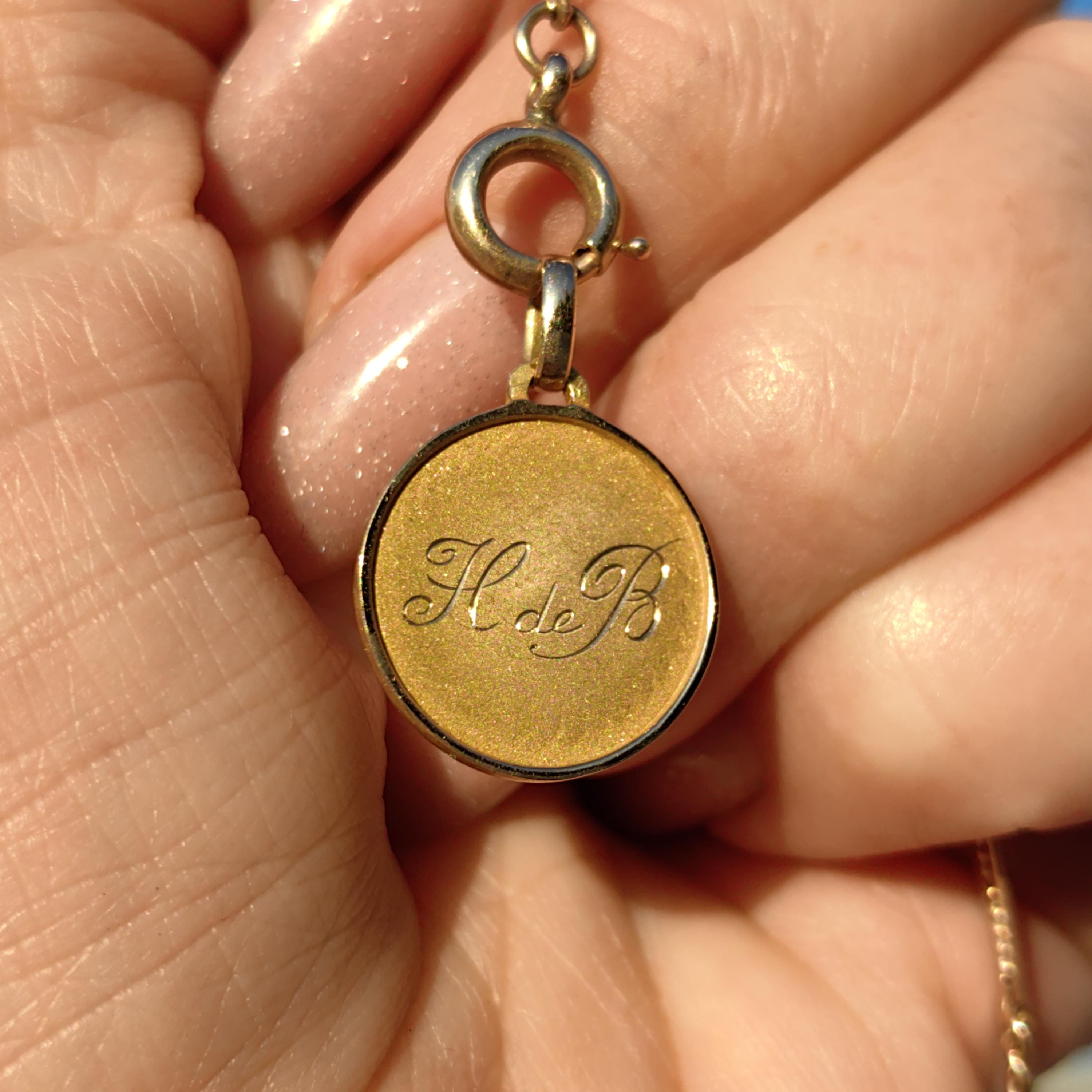 Vintage 18k Gold Virgo Zodiac Charm: French Astrology Pendant