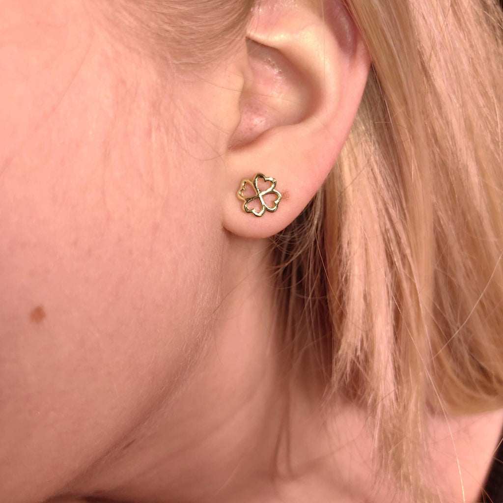 Clover Vintage 14k Solid Yellow Gold Elegant Openwork Design Dainty Stud Earrings  Push Back Closure Earrings Gift for Her Present