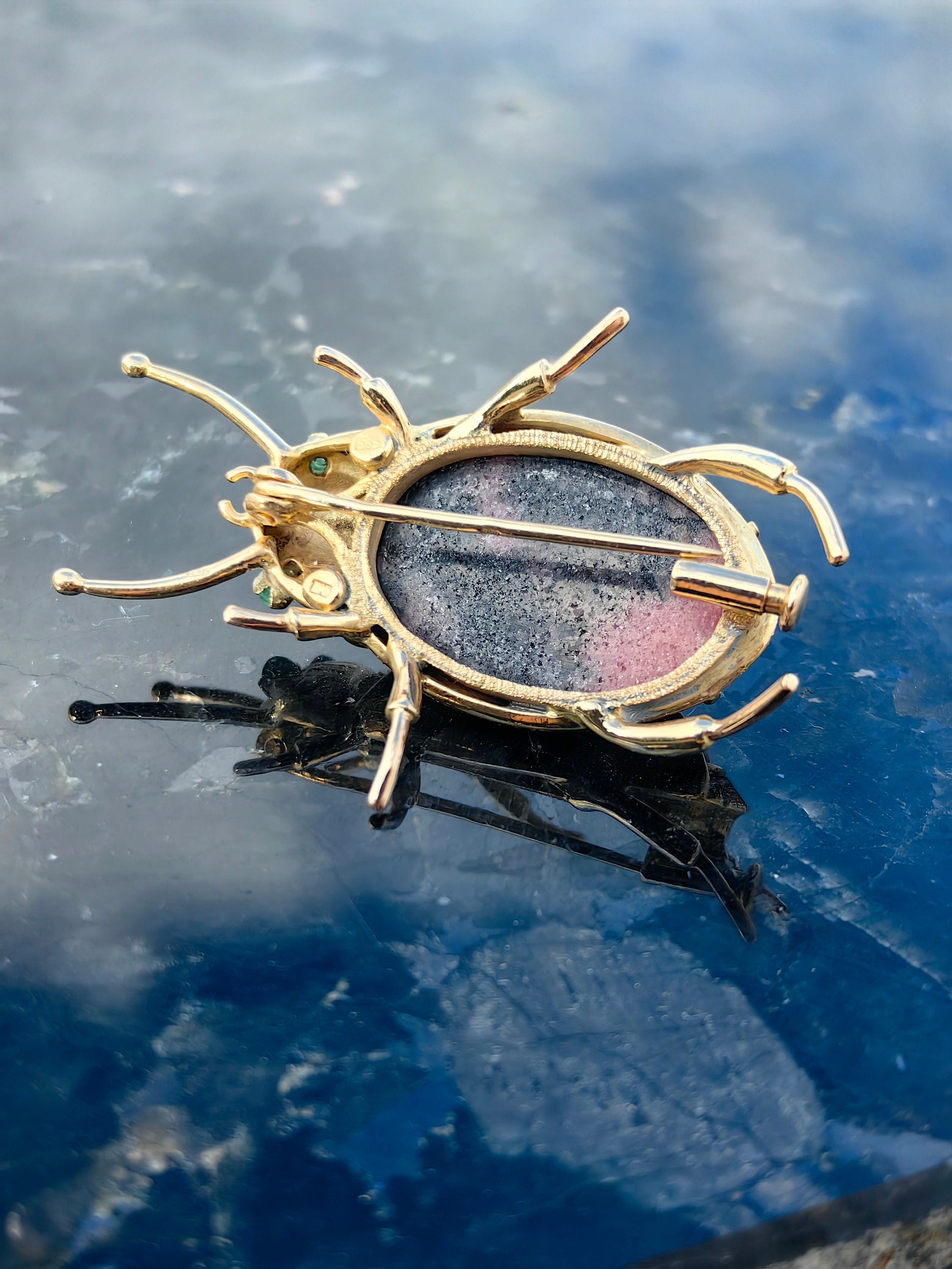 Antique Large Bug Heavy solid gold Jasper and Emerald Insect Pendant Brooch
