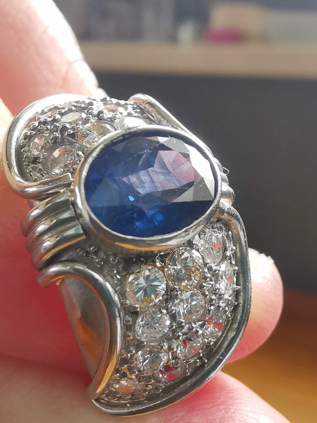 Sapphire ring