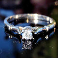 Vintage 0.15 ct. Diamond Solid 14k White Gold Hallmarked Engagement Wedding Solitaire Ring