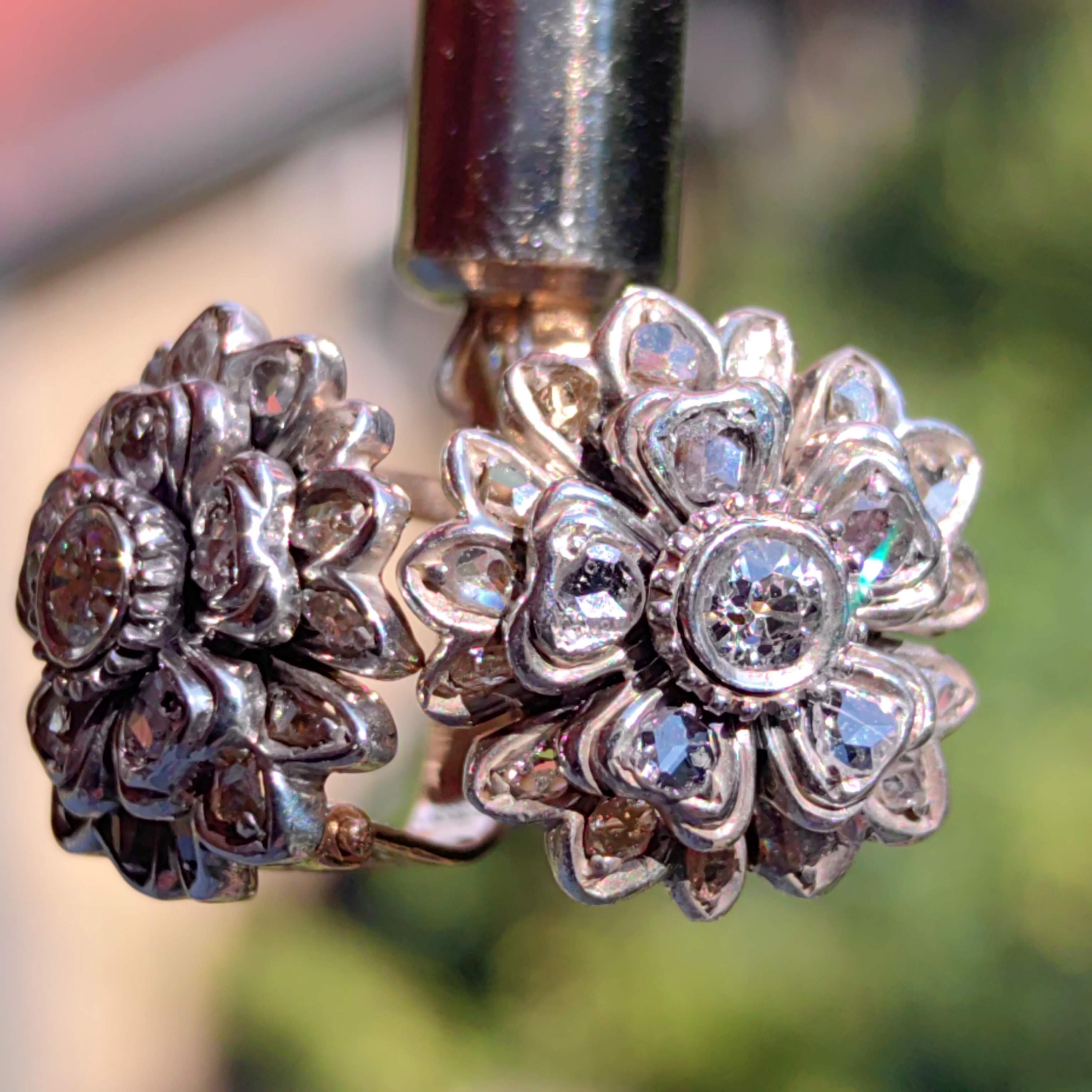 Art Deco 18k Gold Diamond Floral Stud Earrings: 0.68 ct, 1940s Vintage
