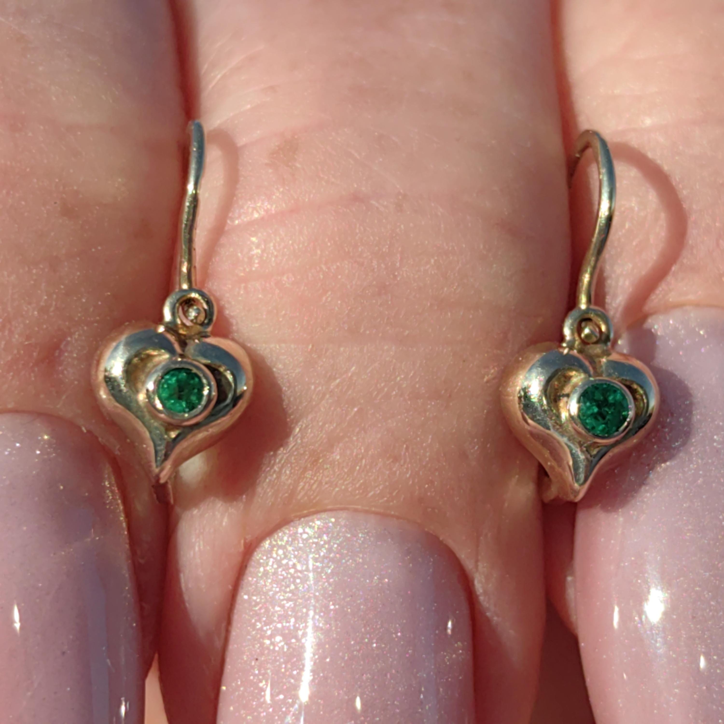 14k 585 Hallmarked Gold Heart Natural Emerald Solid Hallmarked Yellow Champagne 1950s Mid Century Dormouse Gift for her Antique Earrings