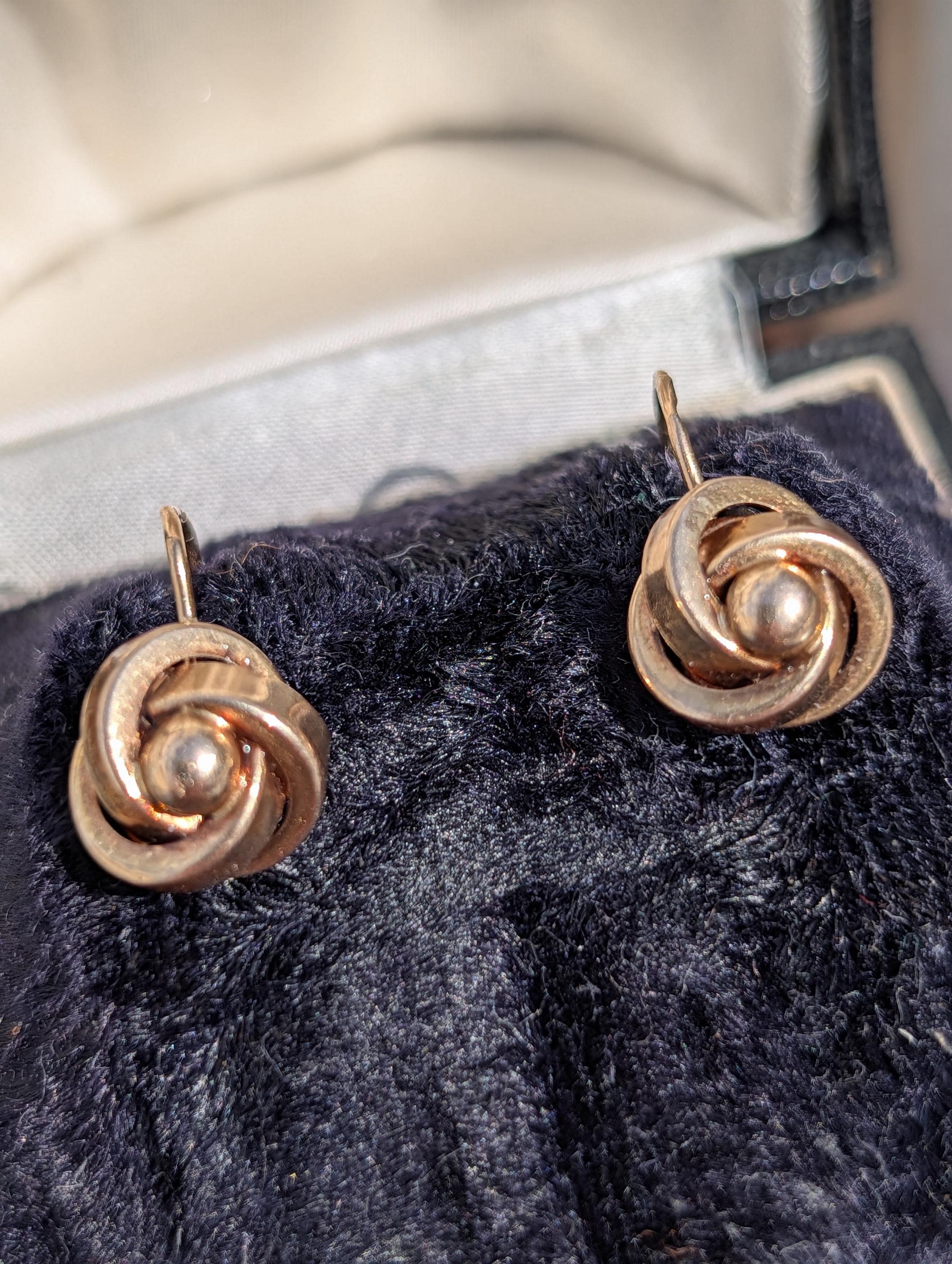Vintage 14K Solid Yellow Rose Gold Love Knot Sleepers Dormouse Lever Back Closure Earrings Gift for Her Present