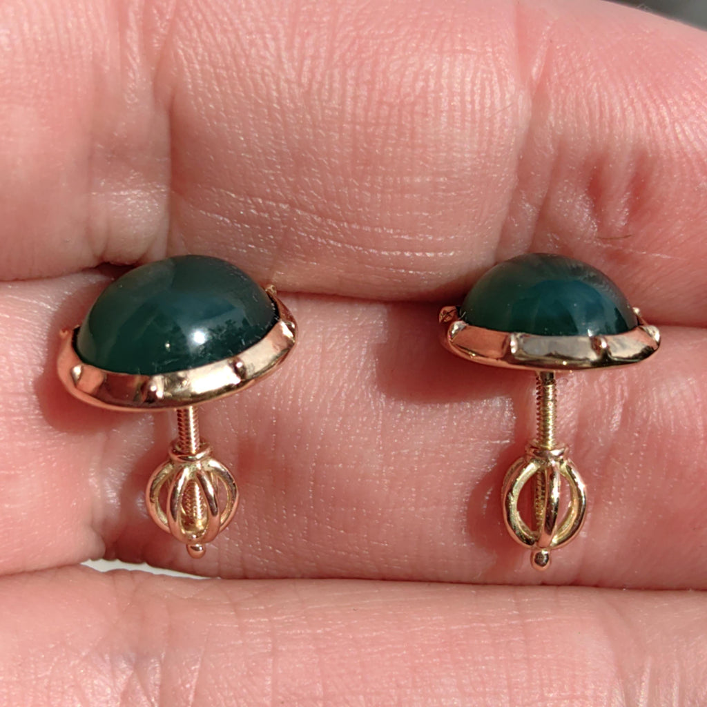 Green Chalcedony 18k Solid yellow Gold Victorian 1880s Screw Back Closure Elegant Earrings Gift for her Present