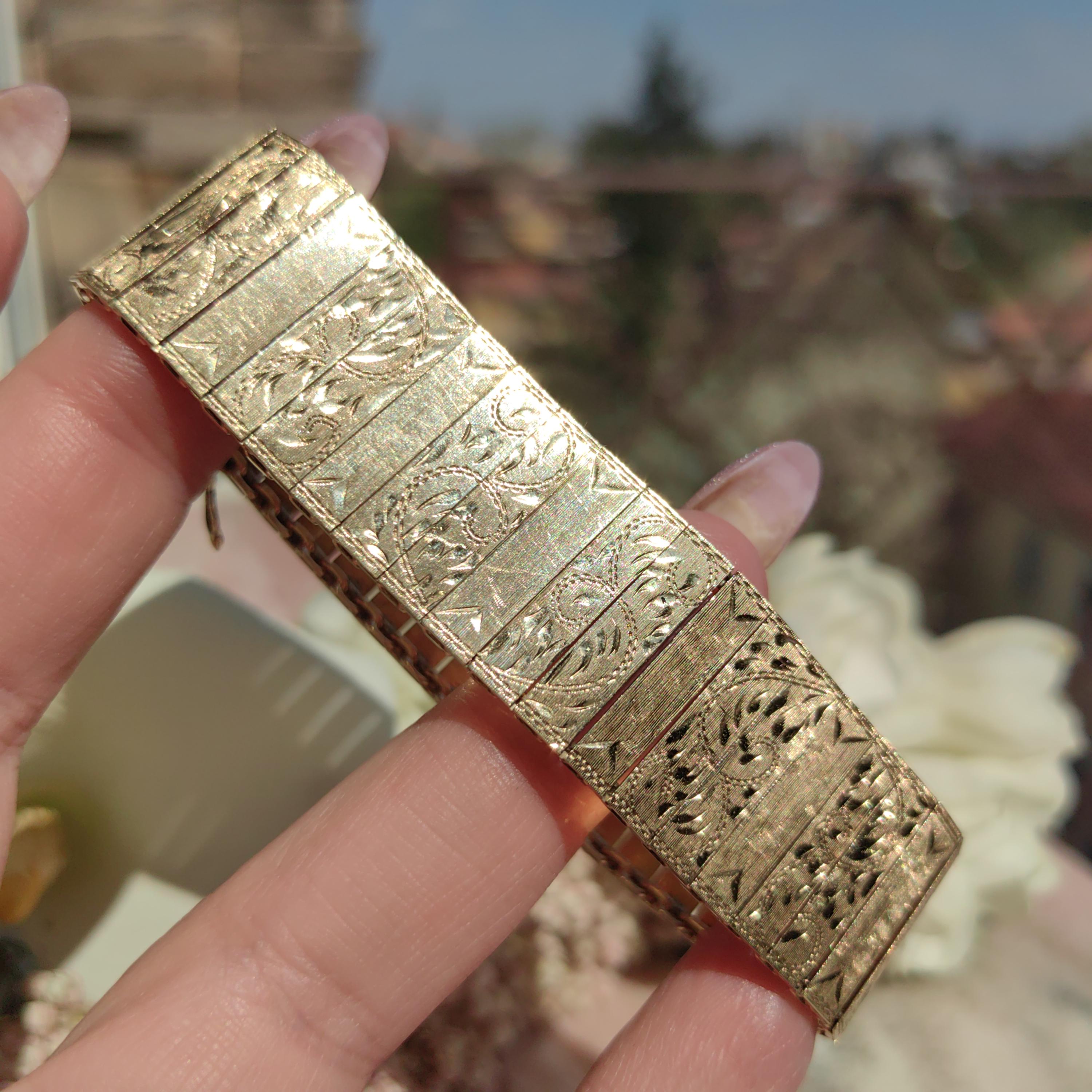 14k Yellow Gold Floral Link Bracelet: Antique Hand Chiseled Bangle, 1920s 25.9gr Solid, 19.5 cm long