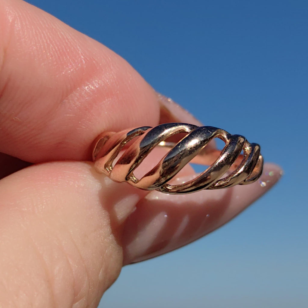 Dainty 14k Solid Yellow Rose Champagne Gold Chain Wave Elegant Ring Stackable Geometric Vintage Dainty Band Gift for Her Present