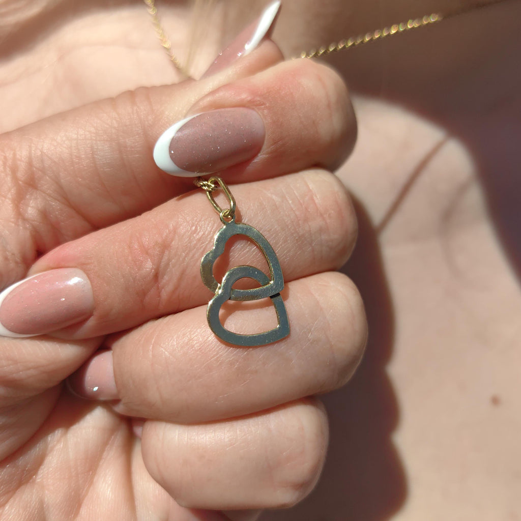 14k Yellow Gold Heart Pendant: Vintage Romantic Love Gift