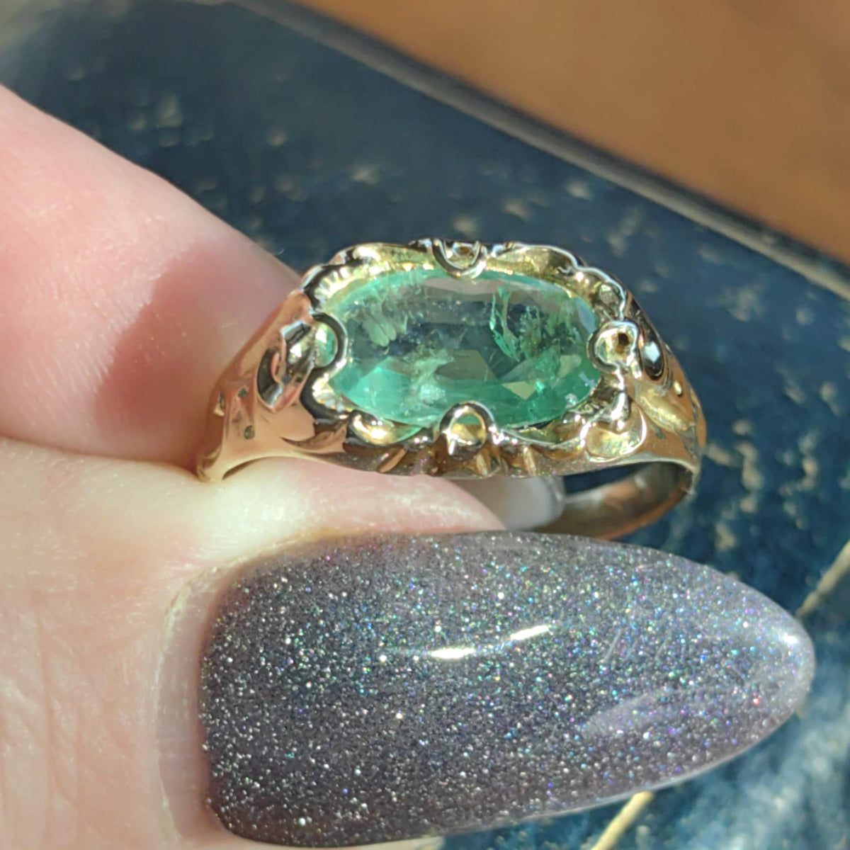 Victorian Natural Emerald  18k Solid Yellow Gold Hallmarked Antique  1880s Band Solitaire Statement Ring US Duty Free HTS 9706
