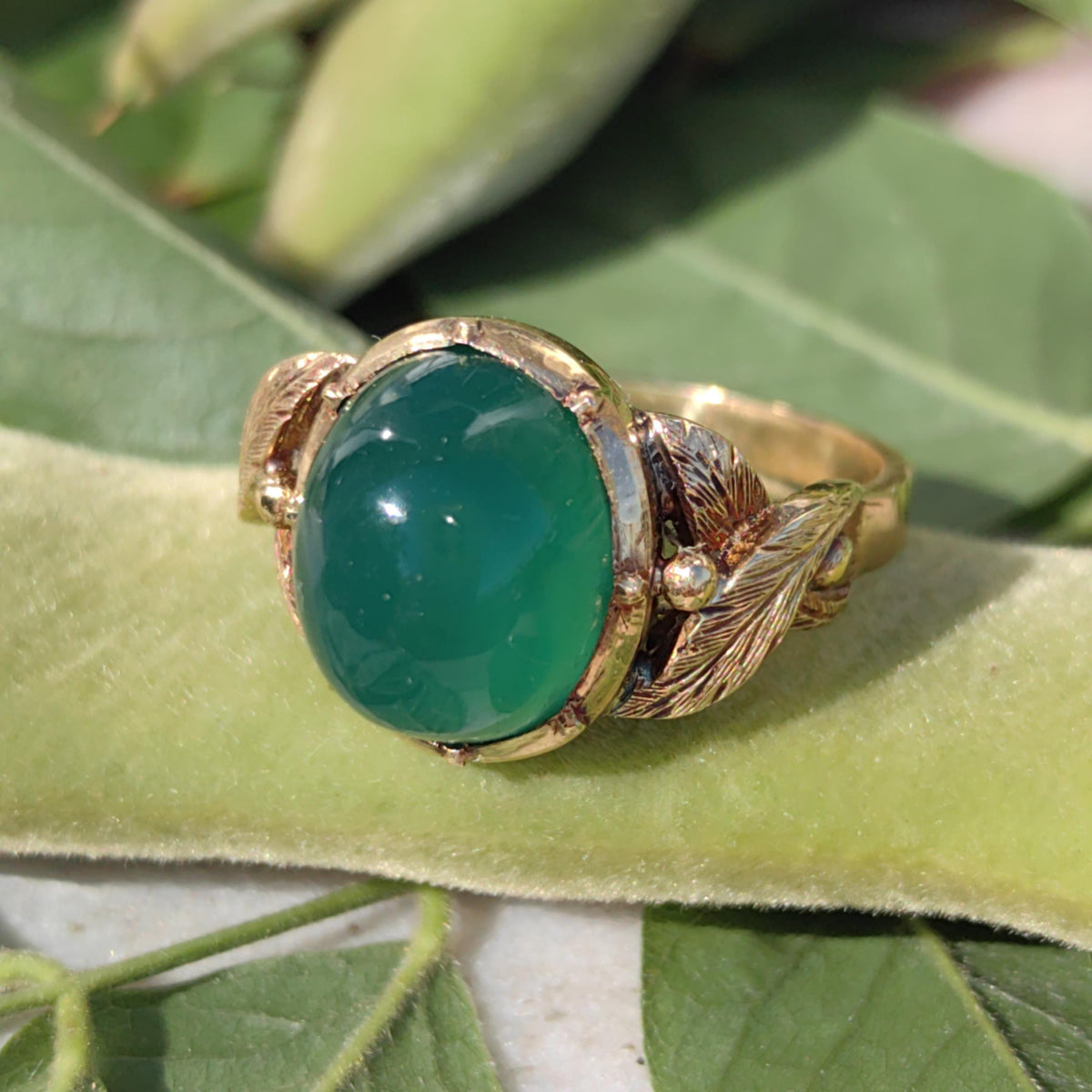 Green Chalcedony Victorian 1880s Hallmarked 18k Solid Yellow Gold Natural  Chrysoprase Stone Ring Vintage Antique Floral Ring Solitaire
