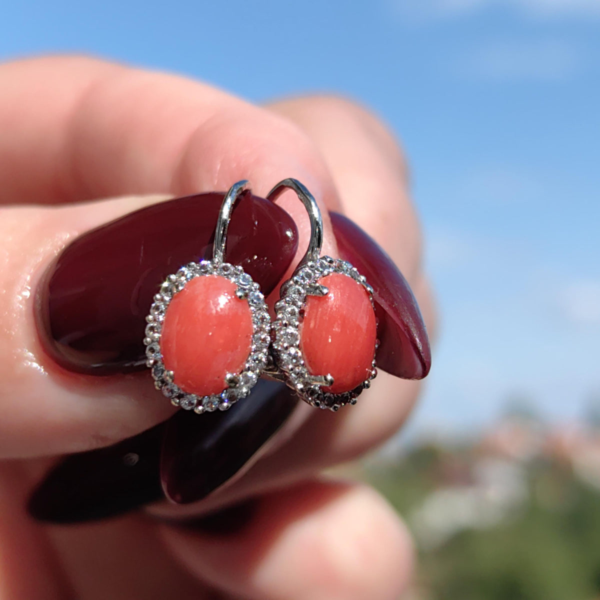 14k White Gold Oval Mediterranean Coral CZ Earrings – Vintage 1980s Sleepers