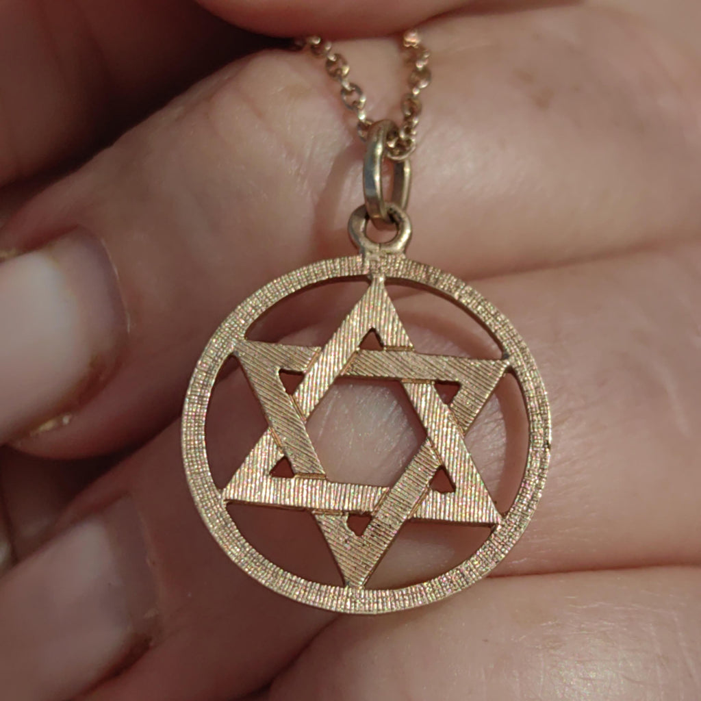 Vintage 14k Gold Star of David Pendant: Chiseled Judaica Charm