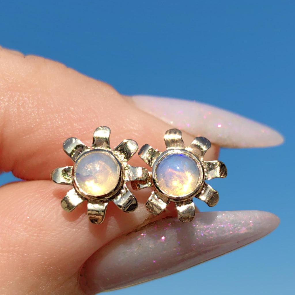 Vintage 14k Gold Opal Flower Stud Earrings: Art Nouveau Floral Design